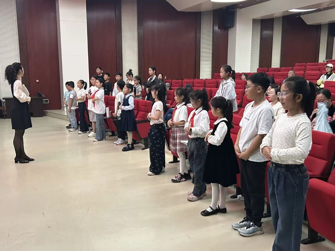 微信图片_2026-10-15_092347_421.jpg